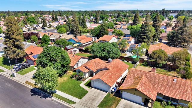 553 Grenache Avenue, Madera, CA 93637