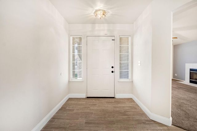 553 Grenache Avenue, Madera, CA 93637