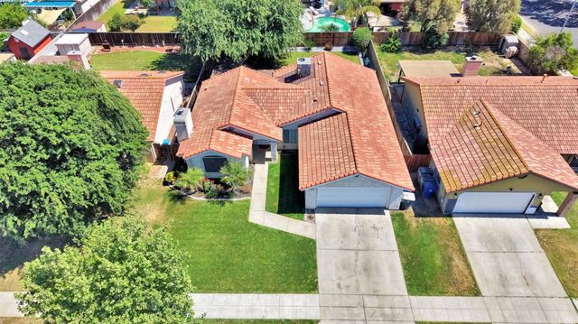 553 Grenache Avenue, Madera, CA 93637