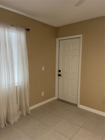 211 THORN TREE PLACE, Brandon, FL 33510