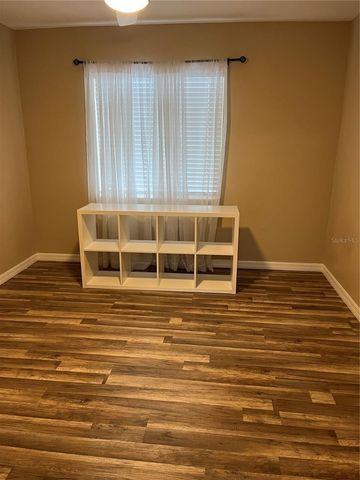 211 THORN TREE PLACE, Brandon, FL 33510