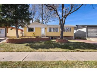 718 Querida Dr, Colorado Springs, CO 80909