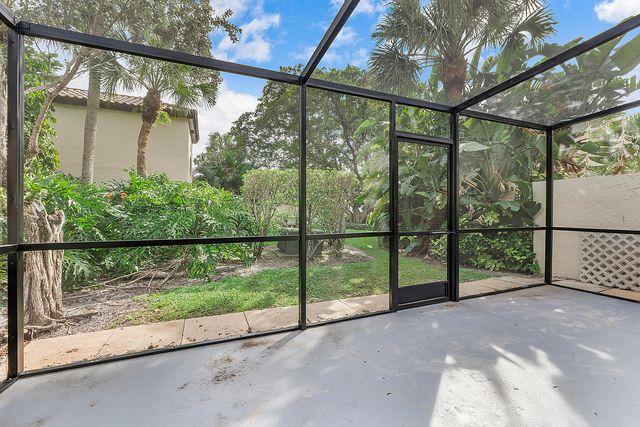 3127 Kingswood Terrace, Boca Raton, FL 33431