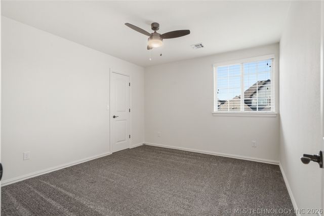 5758 E 143rd Street S, Bixby, OK 74008