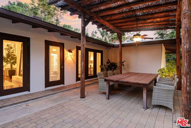 4745 Caritina Drive, Tarzana, CA 91356