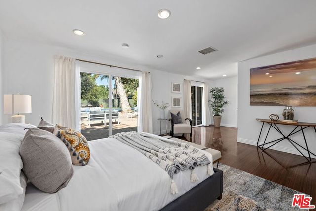 4745 Caritina Drive, Tarzana, CA 91356