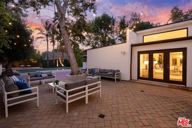 4745 Caritina Drive, Tarzana, CA 91356