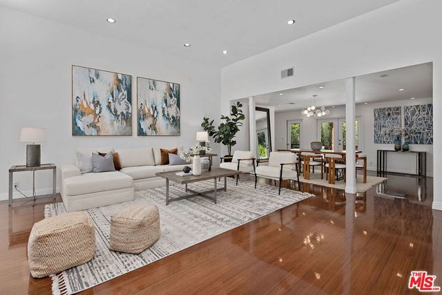 4745 Caritina Drive, Tarzana, CA 91356