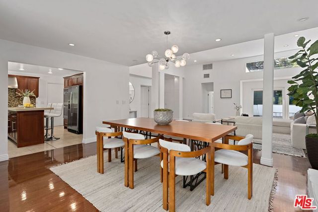 4745 Caritina Drive, Tarzana, CA 91356