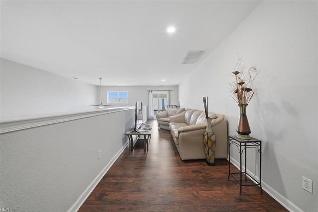 1020 Hillside AVE A, Norfolk, VA 23518