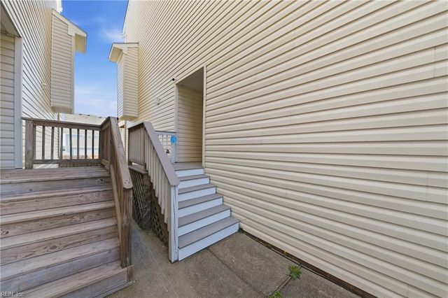 1020 Hillside AVE A, Norfolk, VA 23518