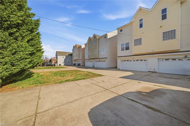 1020 Hillside AVE A, Norfolk, VA 23518