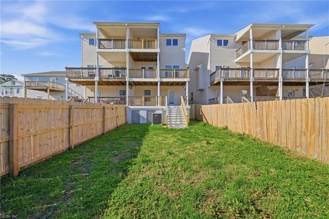 1020 Hillside AVE A, Norfolk, VA 23518