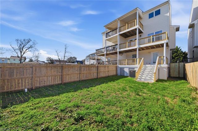 1020 Hillside AVE A, Norfolk, VA 23518