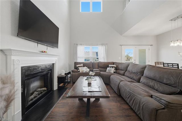 1020 Hillside AVE A, Norfolk, VA 23518