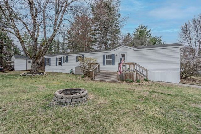 141 Estate Drive, Barrington, NH 03825