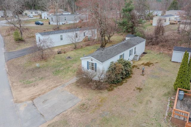 141 Estate Drive, Barrington, NH 03825