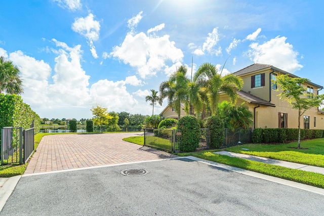 210 Alcove Point Lane, Jupiter, FL 33458