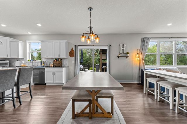 1420 Summit Court, Stillwater, MN 55082