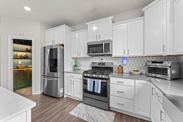 1420 Summit Court, Stillwater, MN 55082