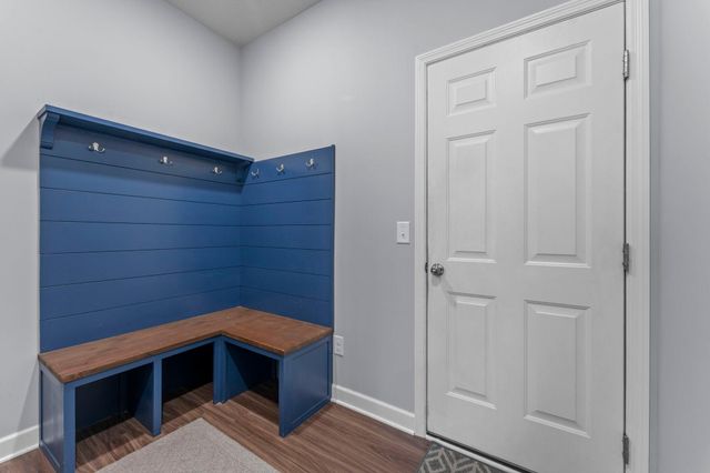 1420 Summit Court, Stillwater, MN 55082