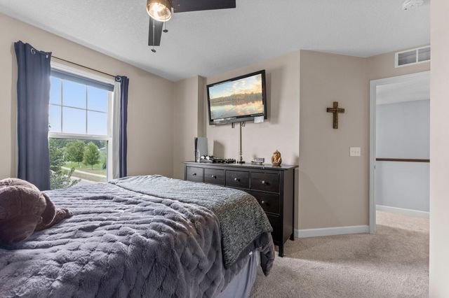 1420 Summit Court, Stillwater, MN 55082