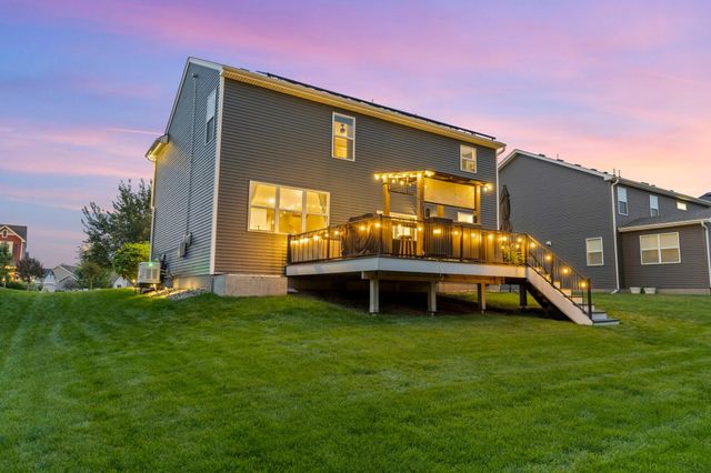 1420 Summit Court, Stillwater, MN 55082
