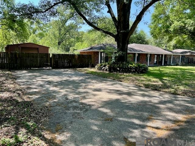 6878 Yorkdale Ave, Baton Rouge, LA 70811