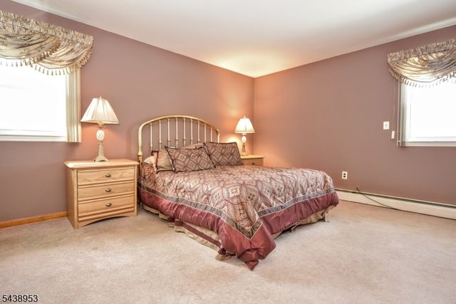 23 Harrison Ave, Saddle Brook Twp., NJ 07663