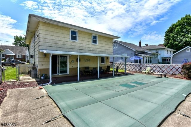 23 Harrison Ave, Saddle Brook Twp., NJ 07663