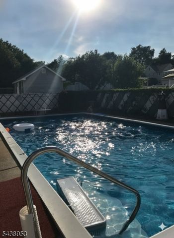 23 Harrison Ave, Saddle Brook Twp., NJ 07663