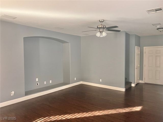 1755 Little Crow Avenue, Las Vegas, NV 89123