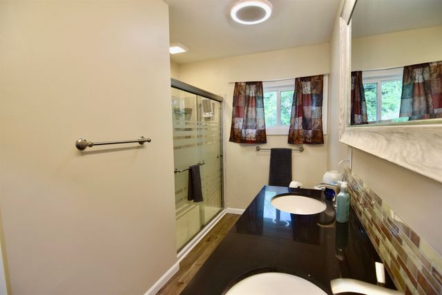9 Wildwood Avenue, Claremont, NH 03743