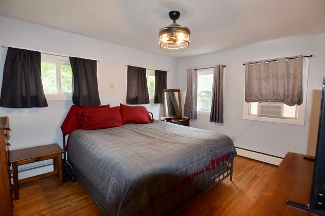 9 Wildwood Avenue, Claremont, NH 03743