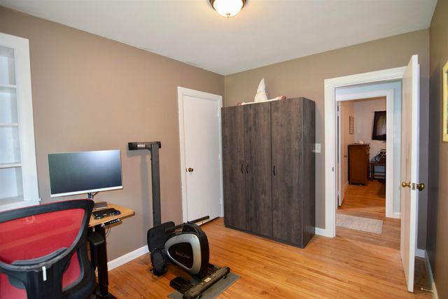 9 Wildwood Avenue, Claremont, NH 03743