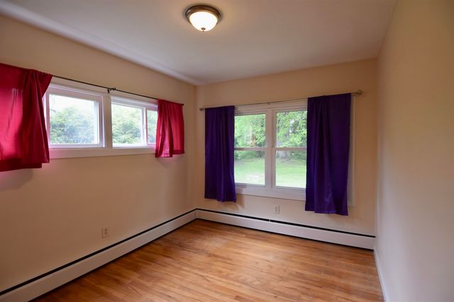9 Wildwood Avenue, Claremont, NH 03743