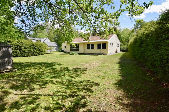 9 Wildwood Avenue, Claremont, NH 03743