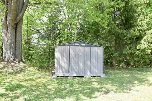 9 Wildwood Avenue, Claremont, NH 03743