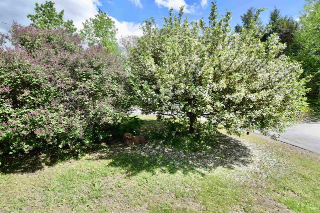 9 Wildwood Avenue, Claremont, NH 03743