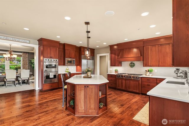 2350 292nd Lane NE, Carnation, WA 98014