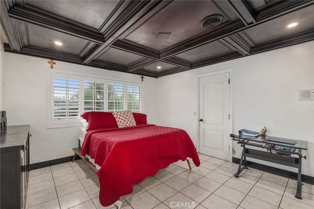 2639 Round, Los Angeles, CA 90032