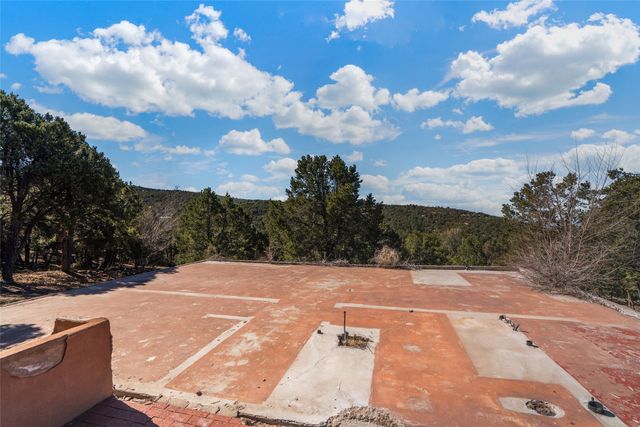 3300 El Paseo, Santa Fe, NM 87501
