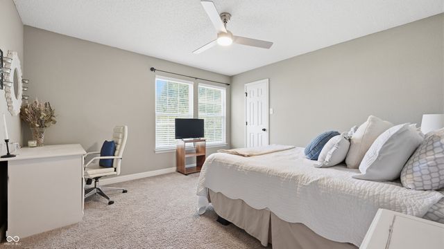 13387 Allegiance Drive, Fishers, IN 46037