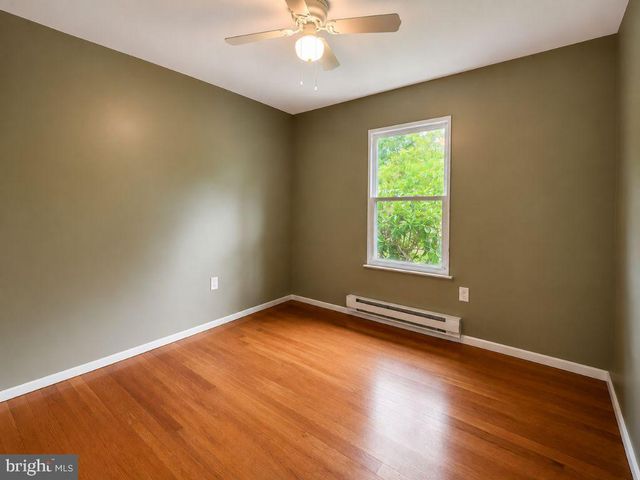 3 CAPE COURT, Manahawkin, NJ 08050