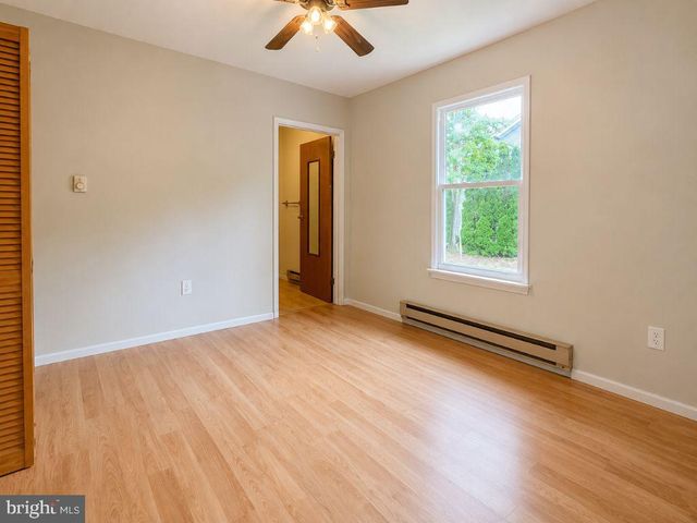 3 CAPE COURT, Manahawkin, NJ 08050