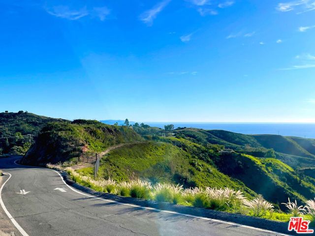 2825 Tuna Canyon Road, Topanga (los Angeles), CA 90290