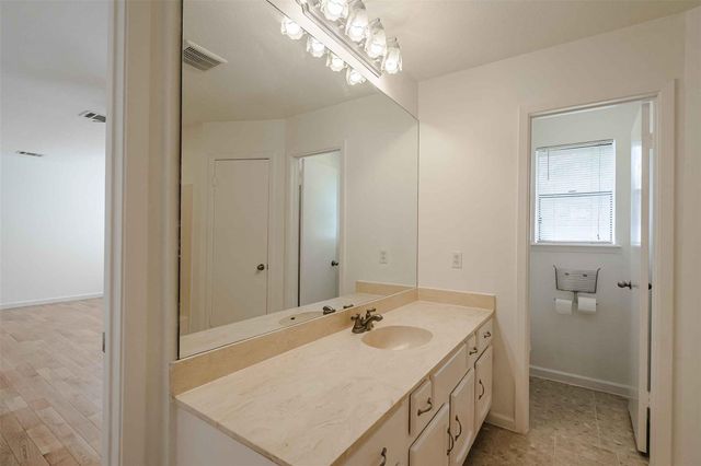 11700 Carshalton DR, Austin, TX 78758