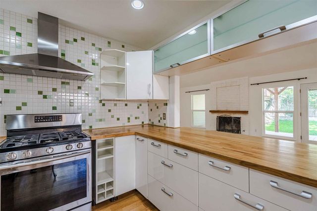 11700 Carshalton DR, Austin, TX 78758