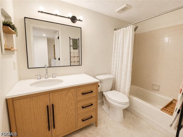 13625 Eagle Ridge DR 334, Fort Myers, FL 33912