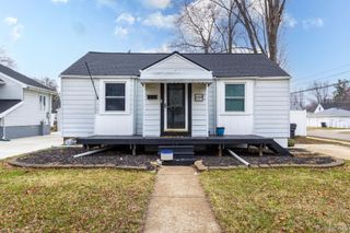 659 Gargantua Avenue, Clawson, MI 48017